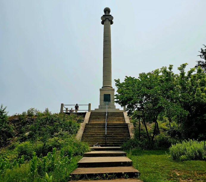 James Rumsey Monument, West Virginia, USA